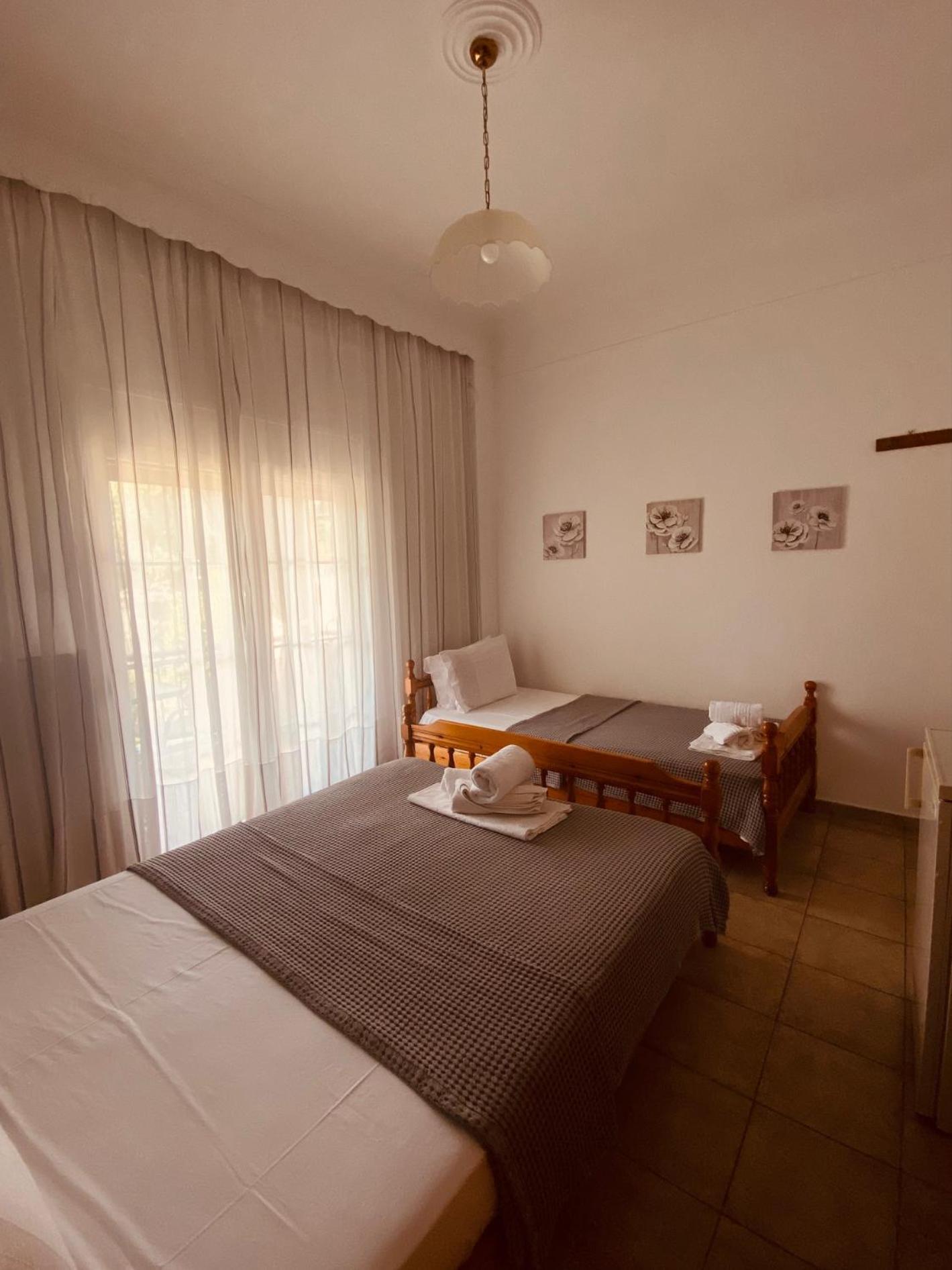 Garden Guesthouse Скала-Каллирахис Экстерьер фото