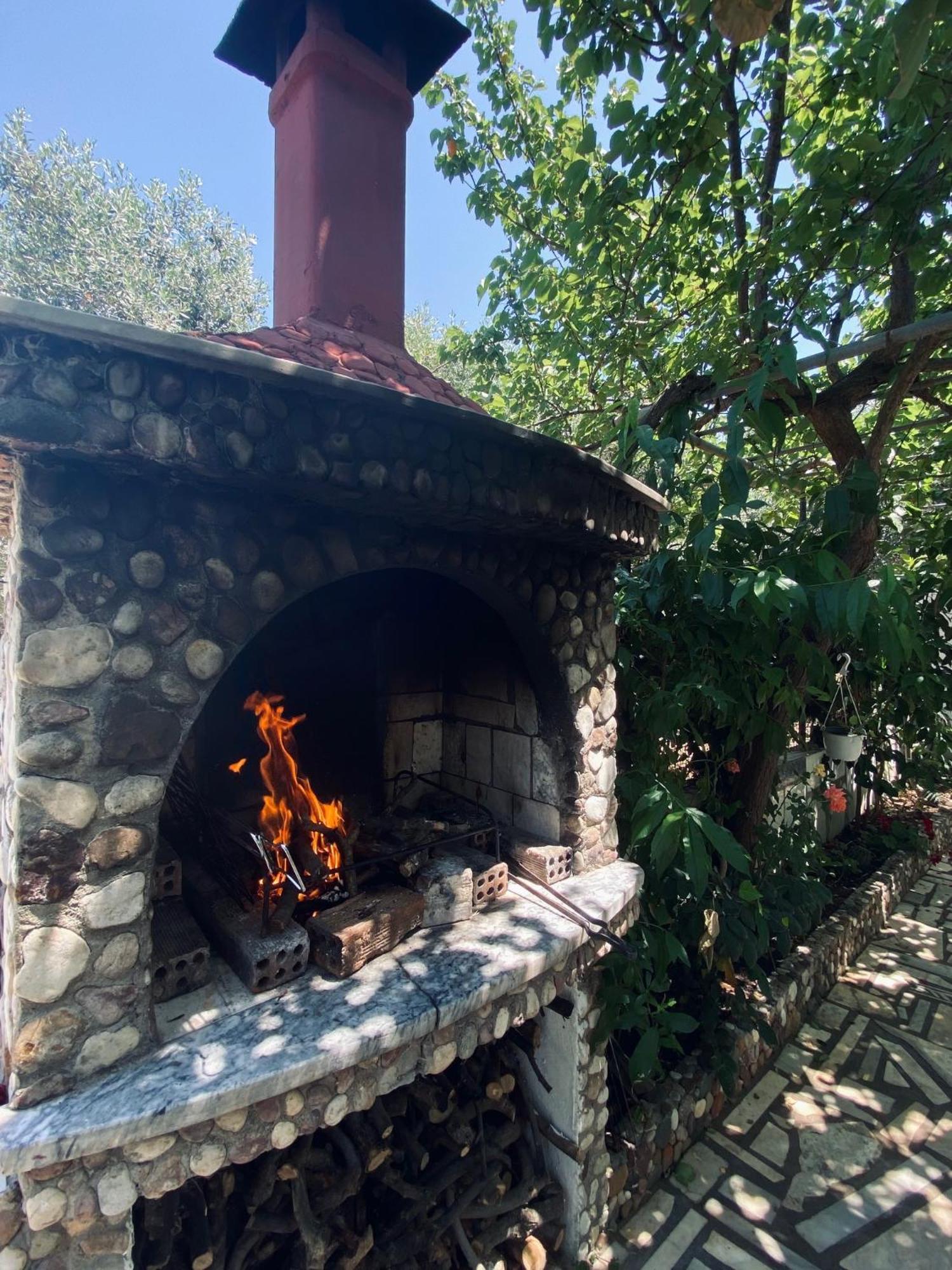 Garden Guesthouse Скала-Каллирахис Экстерьер фото